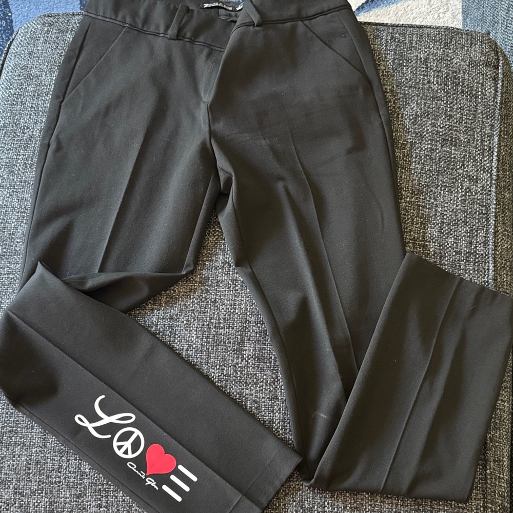 7th Avenue DesignStudio Black Graphic Hem Stretch Dress Pant - Love Heart Detail